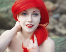 Sfondi Super Bright Red Hair 220x176