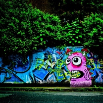 Graffiti And Trees screenshot #1 208x208