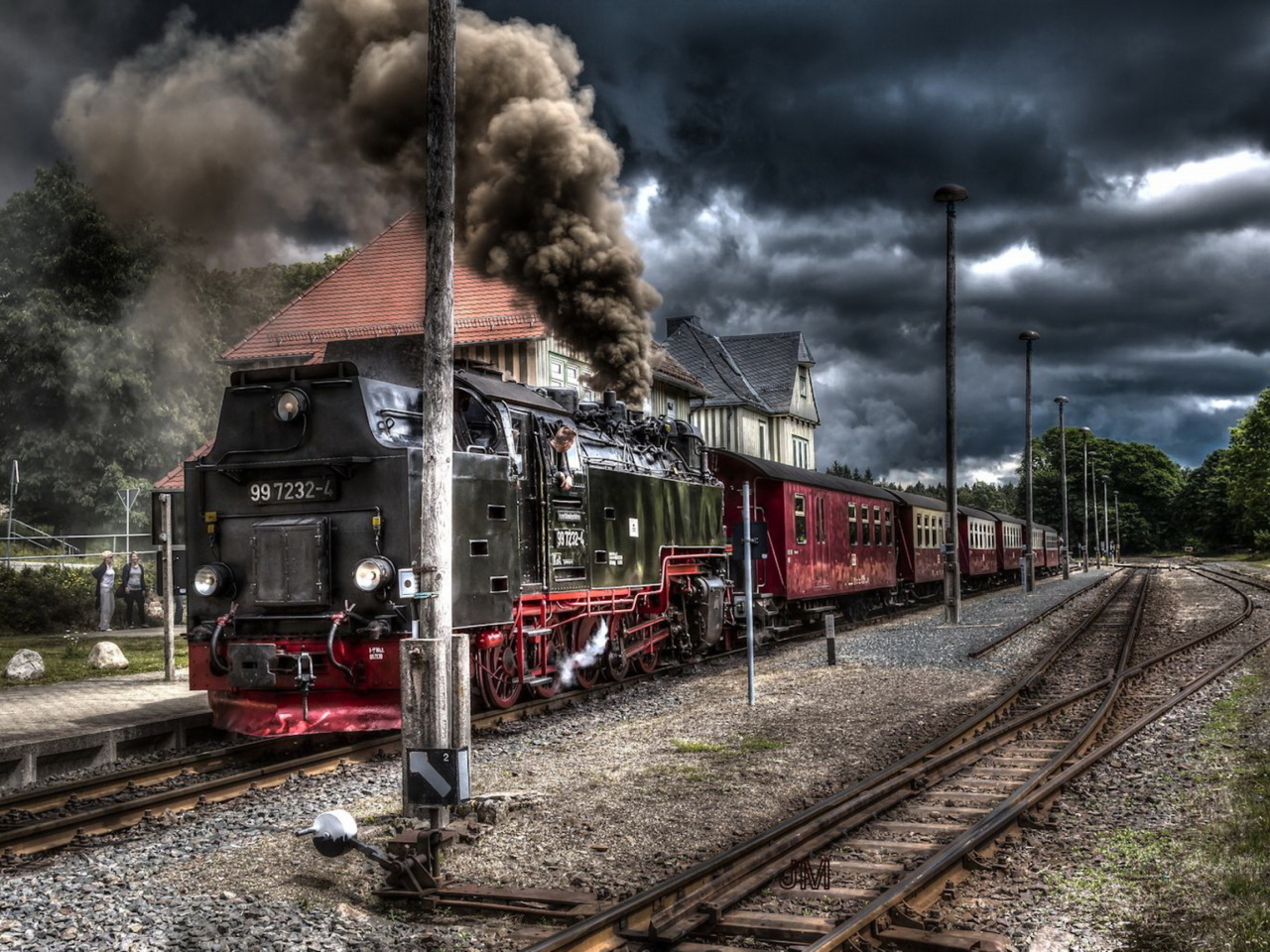 Das Retro SteamPunk train on station Wallpaper 1280x960