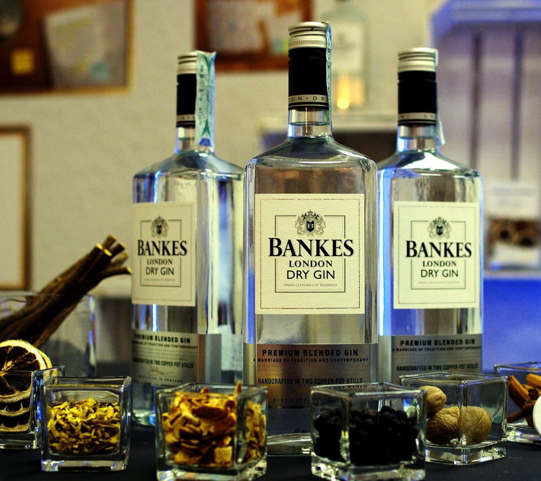 Dry Gin Bankers wallpaper 1080x960