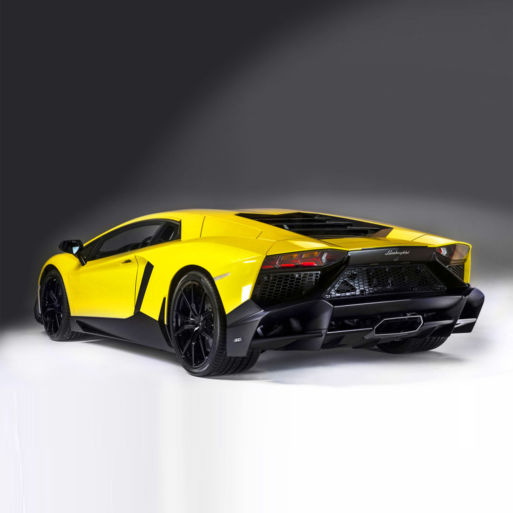 Обои Lamborghini Aventador LP 720 4 Roadster 1024x1024