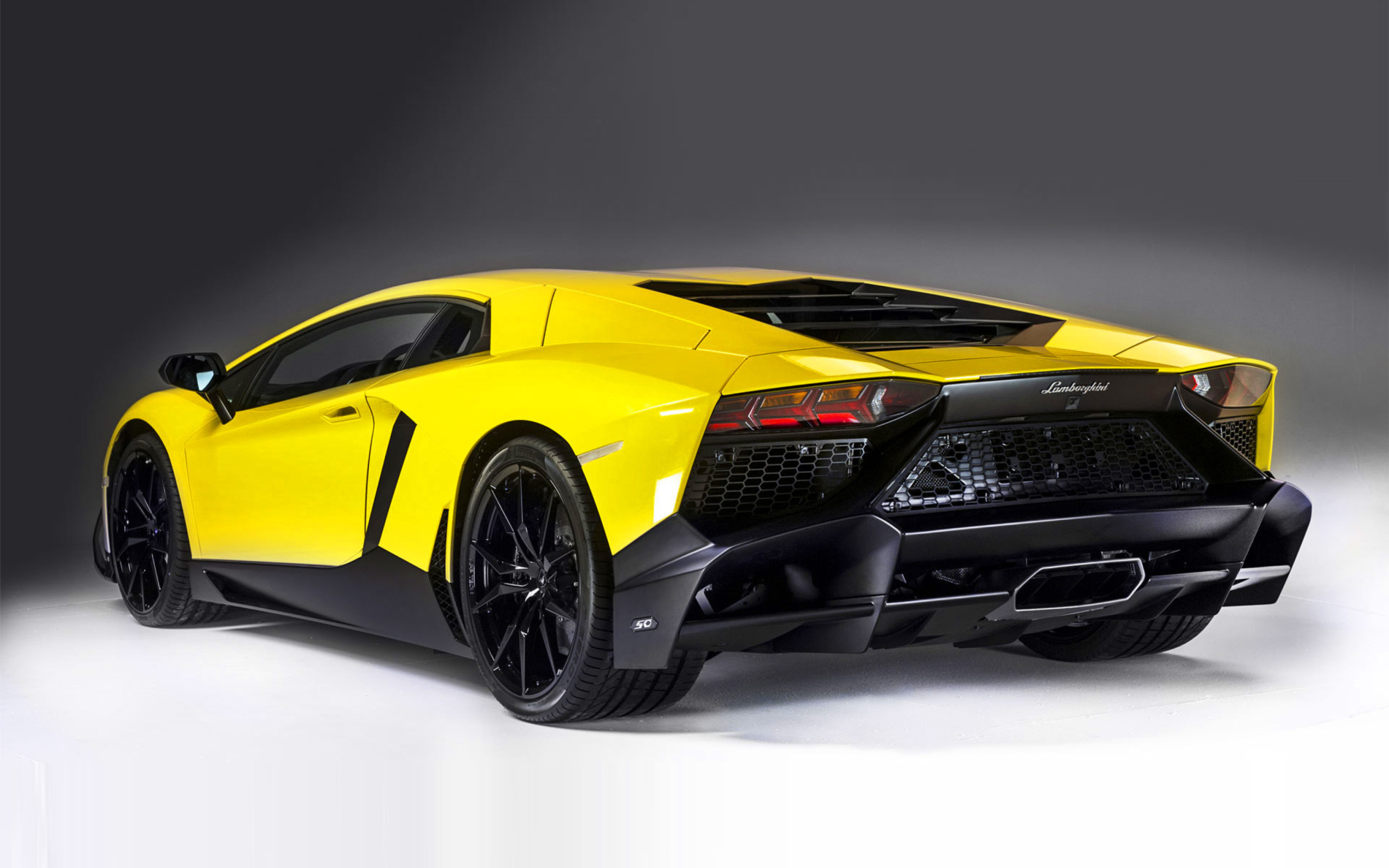 Обои Lamborghini Aventador LP 720 4 Roadster 2560x1600