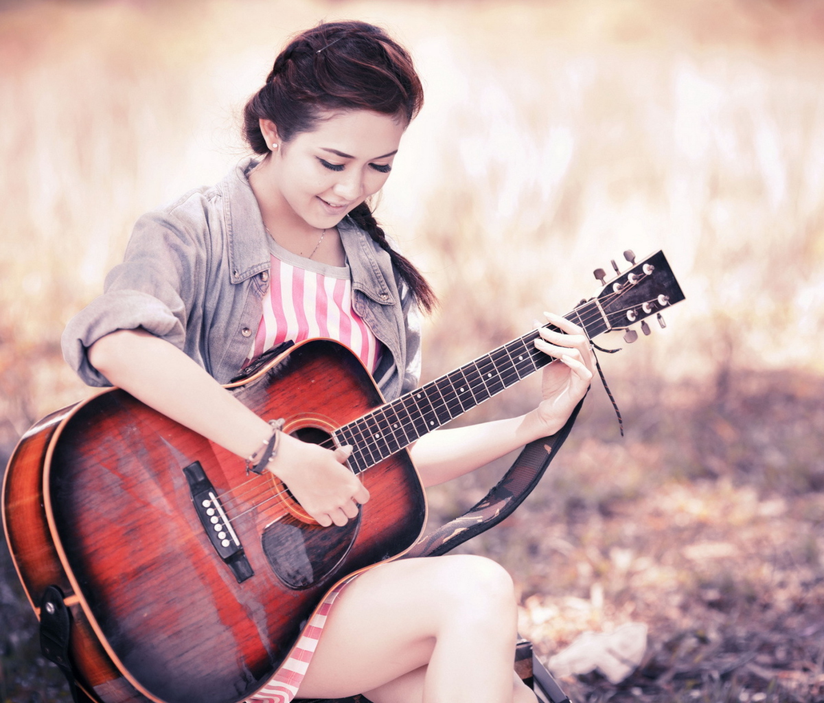 Das Asian Girl With Guitar Wallpaper 1200x1024