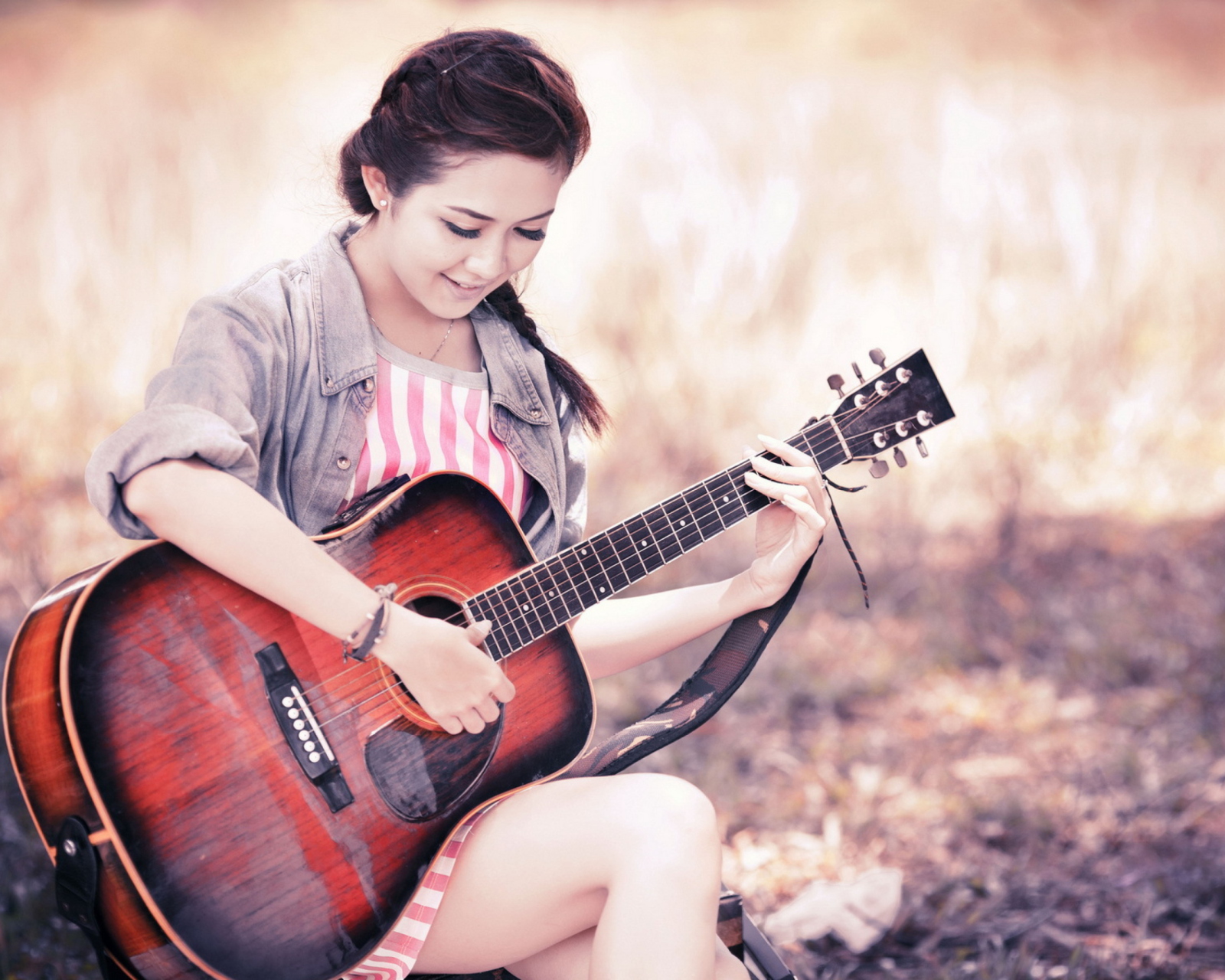 Das Asian Girl With Guitar Wallpaper 1600x1280