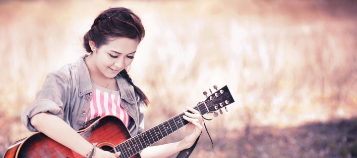 Asian Girl With Guitar wallpaper 720x320