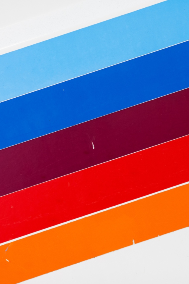 Das Colorful Stripes Wallpaper 640x960