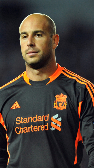 Pepe Reina - Liverpool screenshot #1 360x640