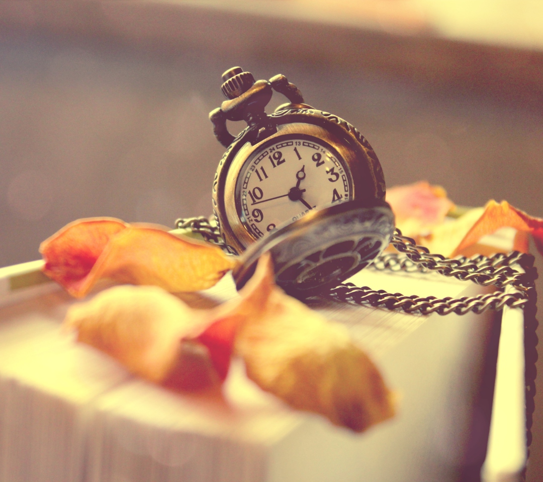 Vintage Watch And Petals wallpaper 1080x960