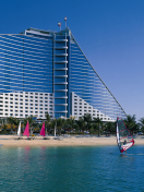 Обои Jumeirah Beach Dubai Hotel 132x176