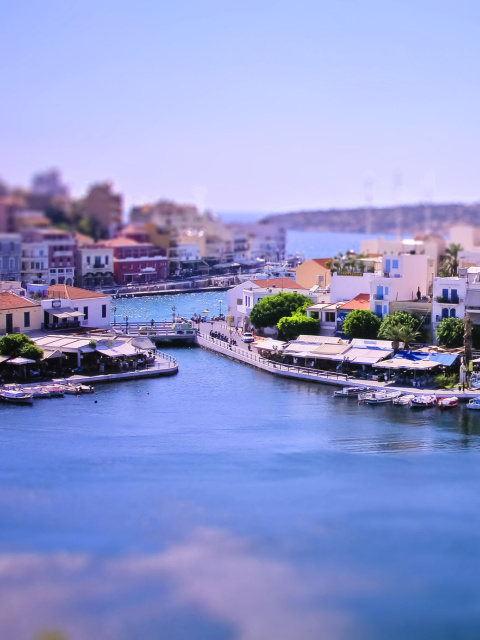 Screenshot №1 pro téma Tilt shift Photo Bay in Greece 480x640