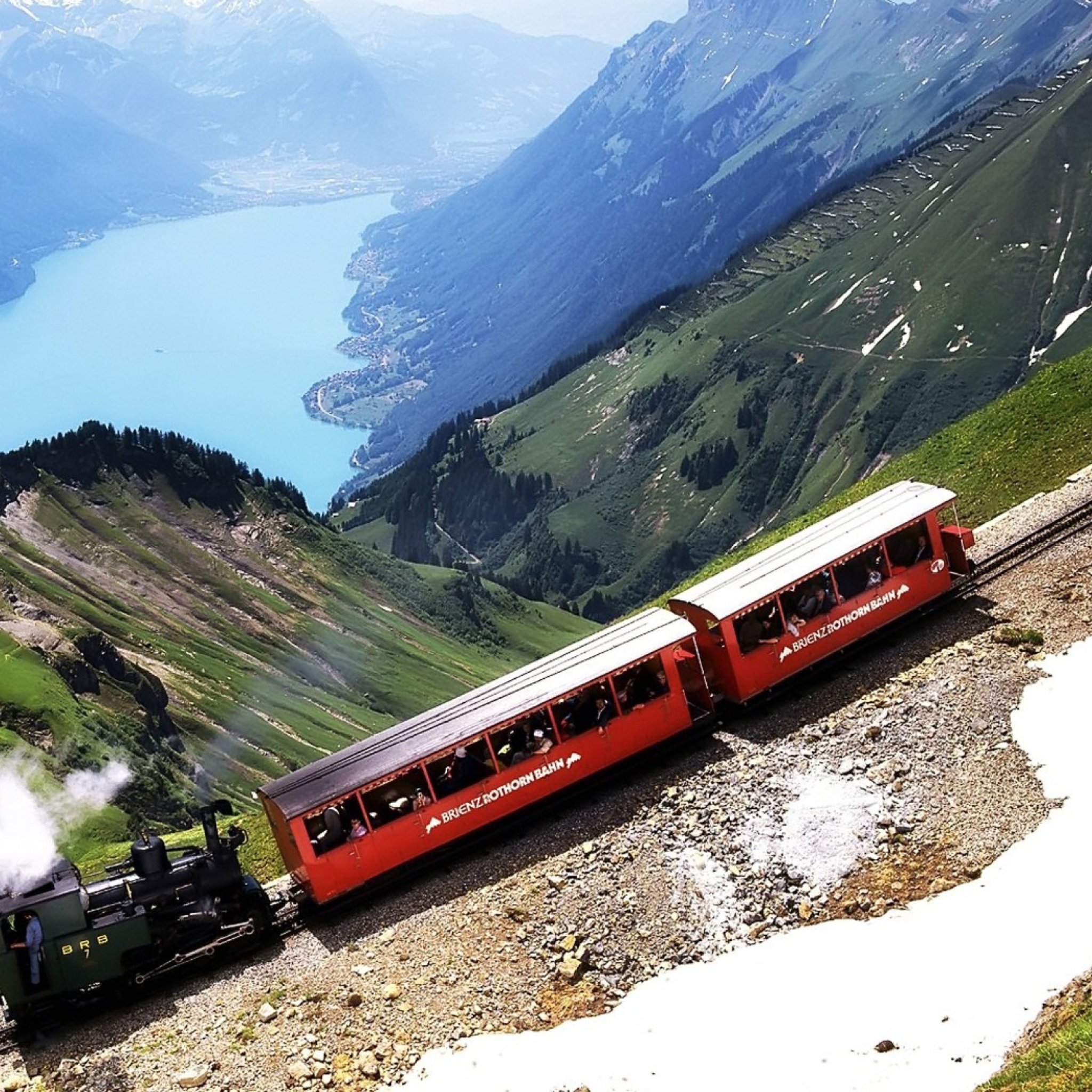 Old Switzerland Train wallpaper 2048x2048