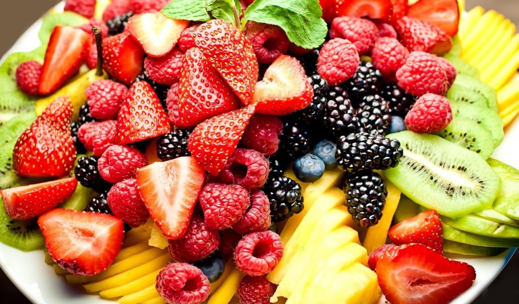 Fondo de pantalla Fruit Plate 1024x600