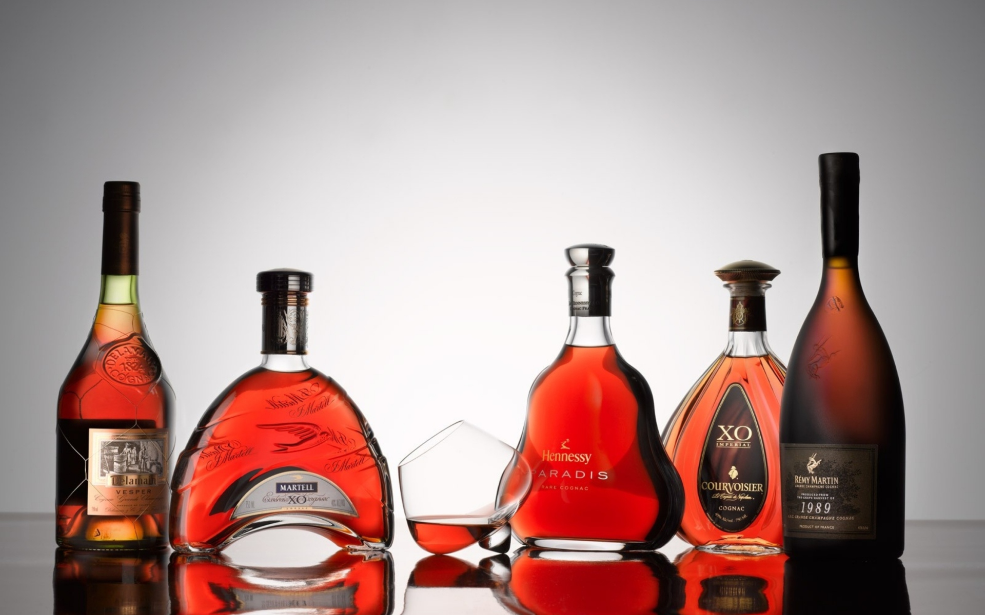 Delamain Martell Hennessy Courvoisier Remy-Martin wallpaper 1920x1200