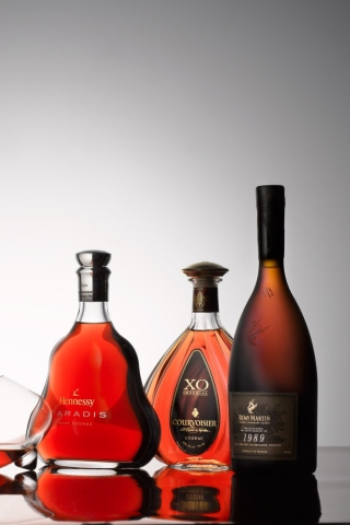 Sfondi Delamain Martell Hennessy Courvoisier Remy-Martin 320x480