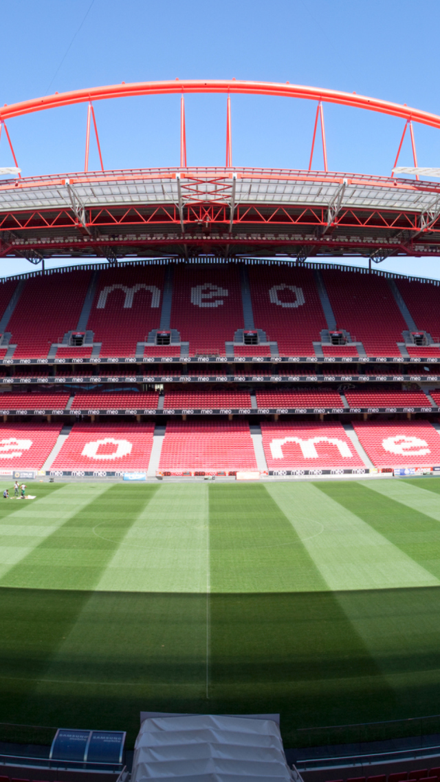 Lisbon Stadium screenshot #1 640x1136