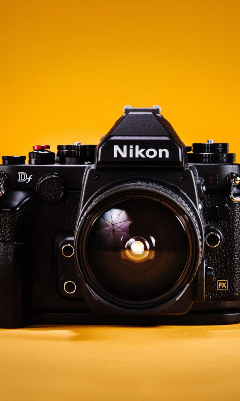 Das Nikon FX & DX Wallpaper 768x1280