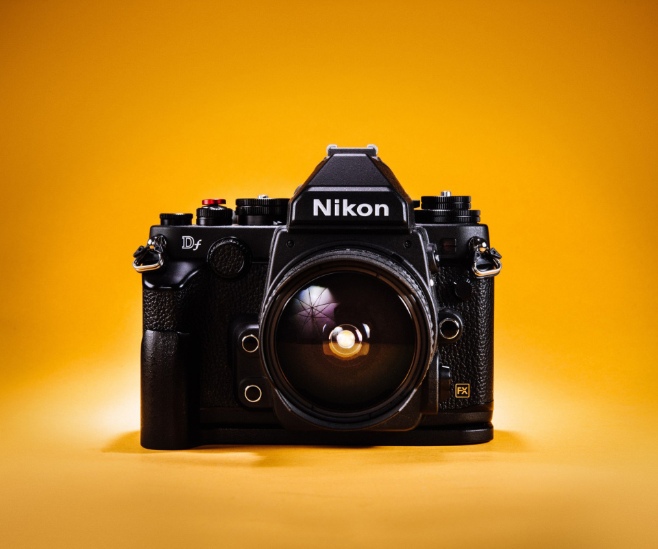 Nikon FX & DX wallpaper 960x800