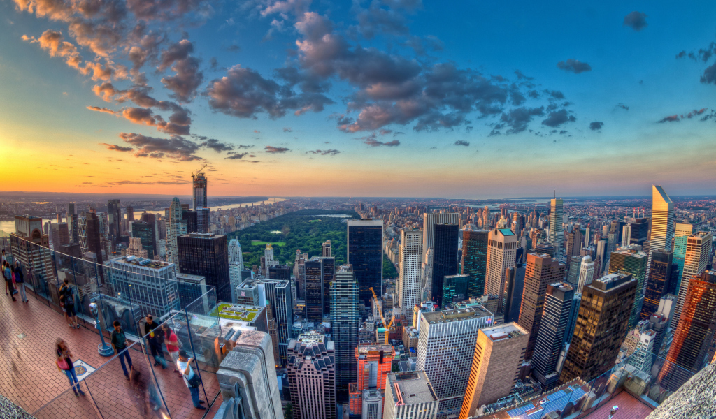 Fondo de pantalla New York City Skyscrappers 1024x600