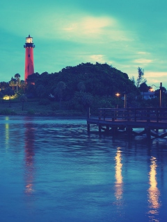 Fondo de pantalla Lighthouse At Twilight 240x320