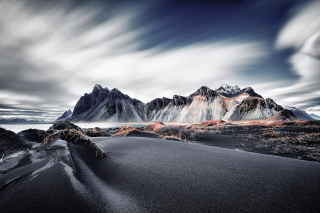 Black Mountains - Obrázkek zdarma pro Samsung Galaxy A5