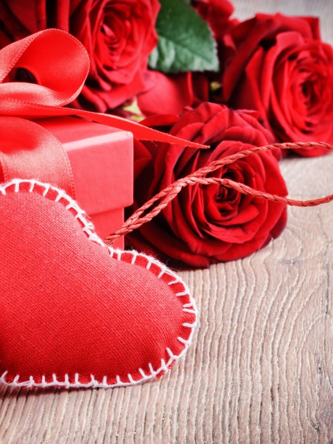 Das Valentines Day Gift and Hearts Wallpaper 480x640