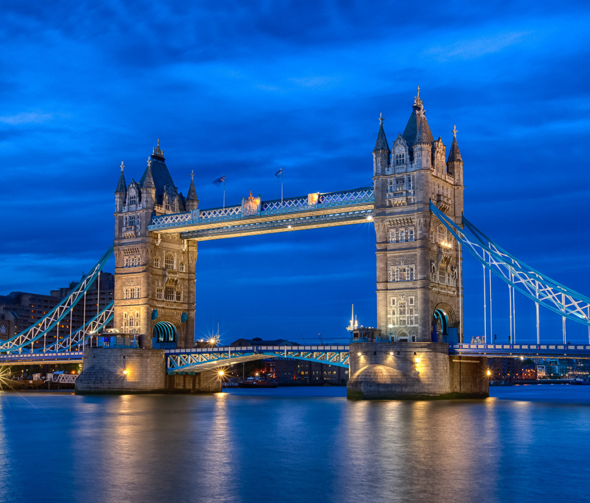 Sfondi Tower Bridge In London 1200x1024