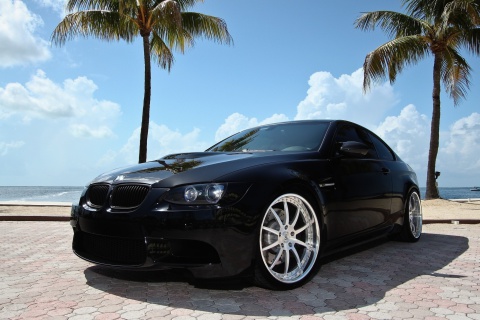 Fondo de pantalla BMW M3 E92 Black Edition 480x320