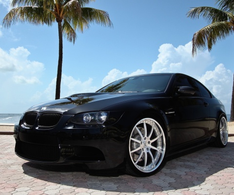 Sfondi BMW M3 E92 Black Edition 480x400