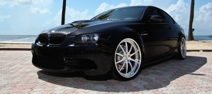 BMW M3 E92 Black Edition screenshot #1 720x320