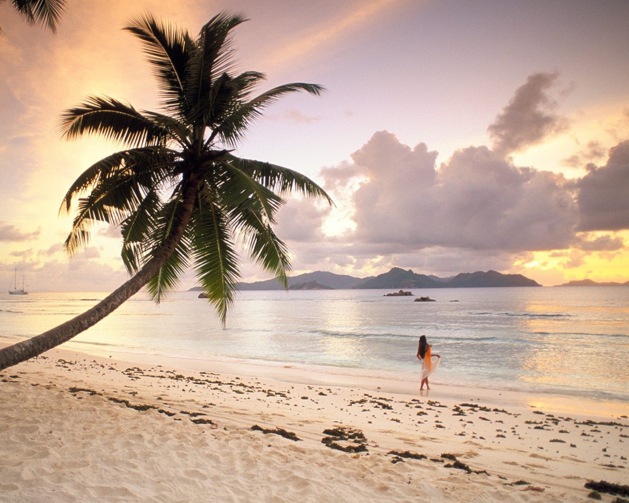 Seychelles Beach wallpaper 1280x1024