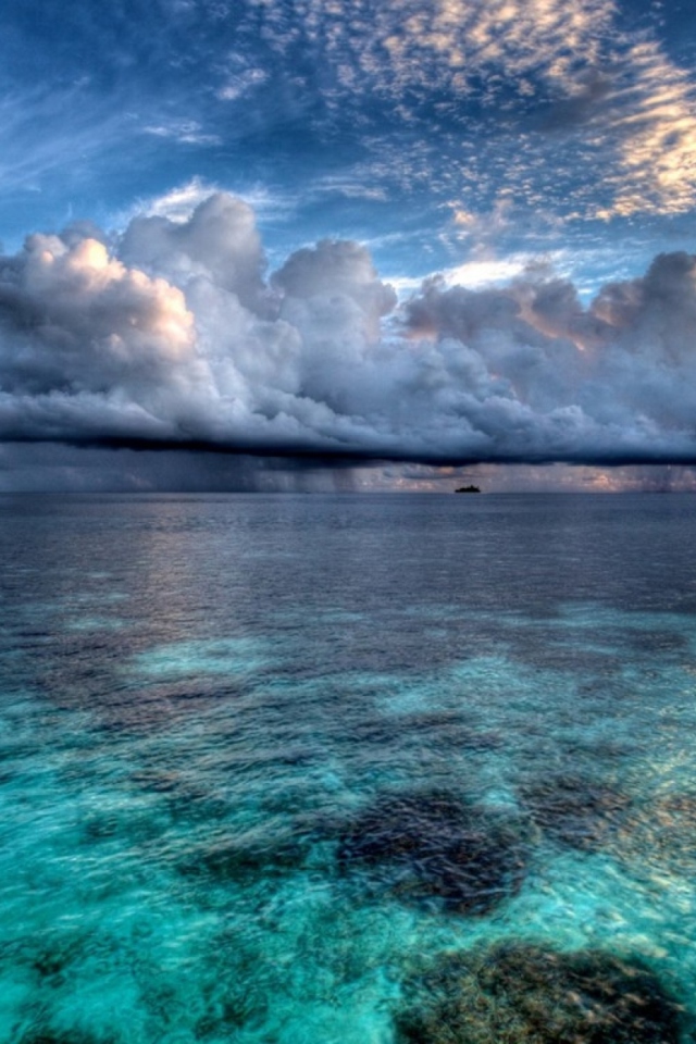 Fondo de pantalla Amazing Caribbean Sea 640x960