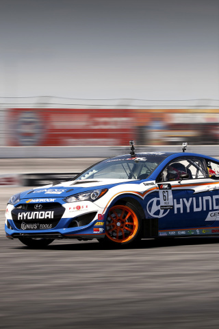 Обои Hyundai Genesis Coupe Race Cars 320x480