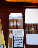 Fondo de pantalla Cuban Montecristo Cigars 128x160