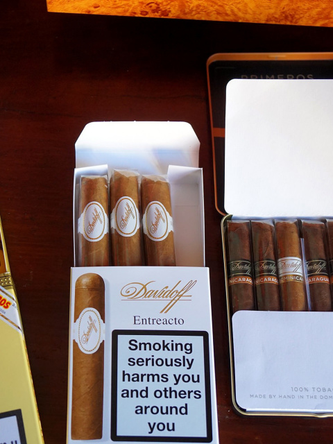Sfondi Cuban Montecristo Cigars 480x640