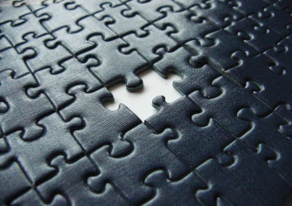Missing Puzzle - Obrázkek zdarma pro Sony Xperia M