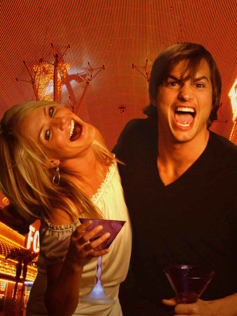 Sfondi Cameron Diaz And Ashton Kutcher in What Happens in Vegas 480x640