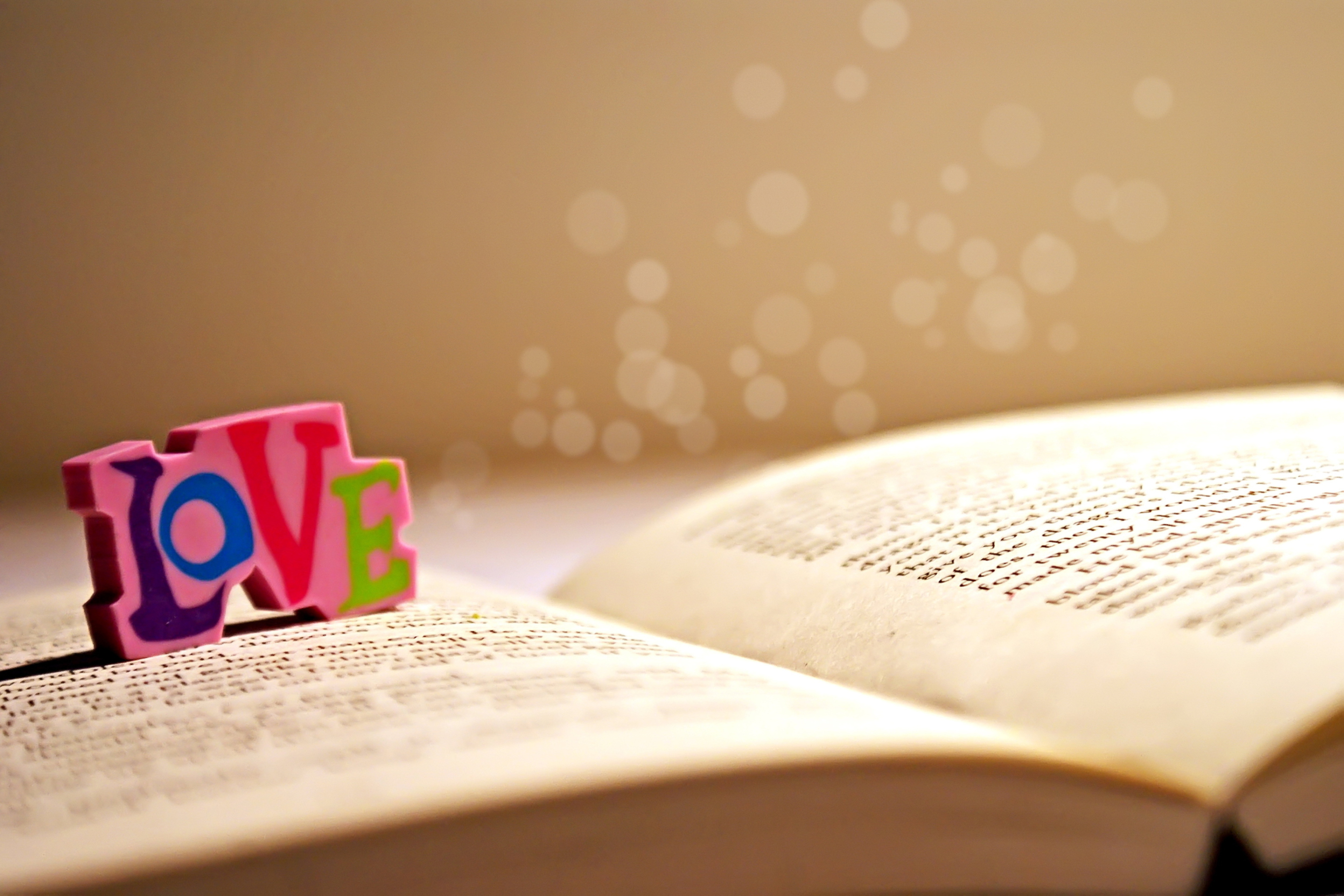 Обои I Love Reading Books 2880x1920