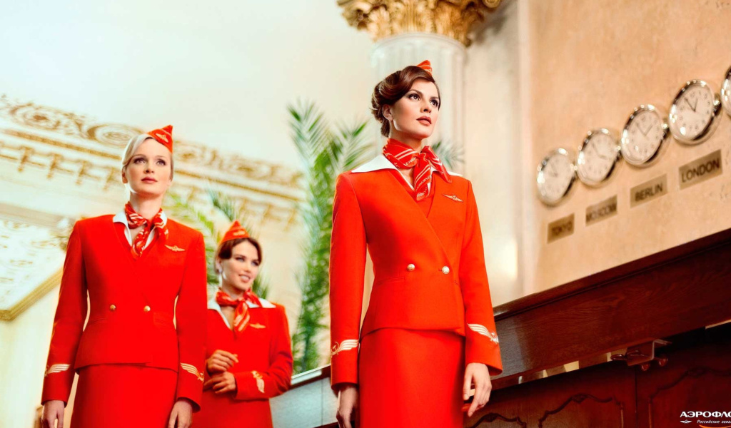 Fondo de pantalla Aeroflot Flight attendant 1024x600