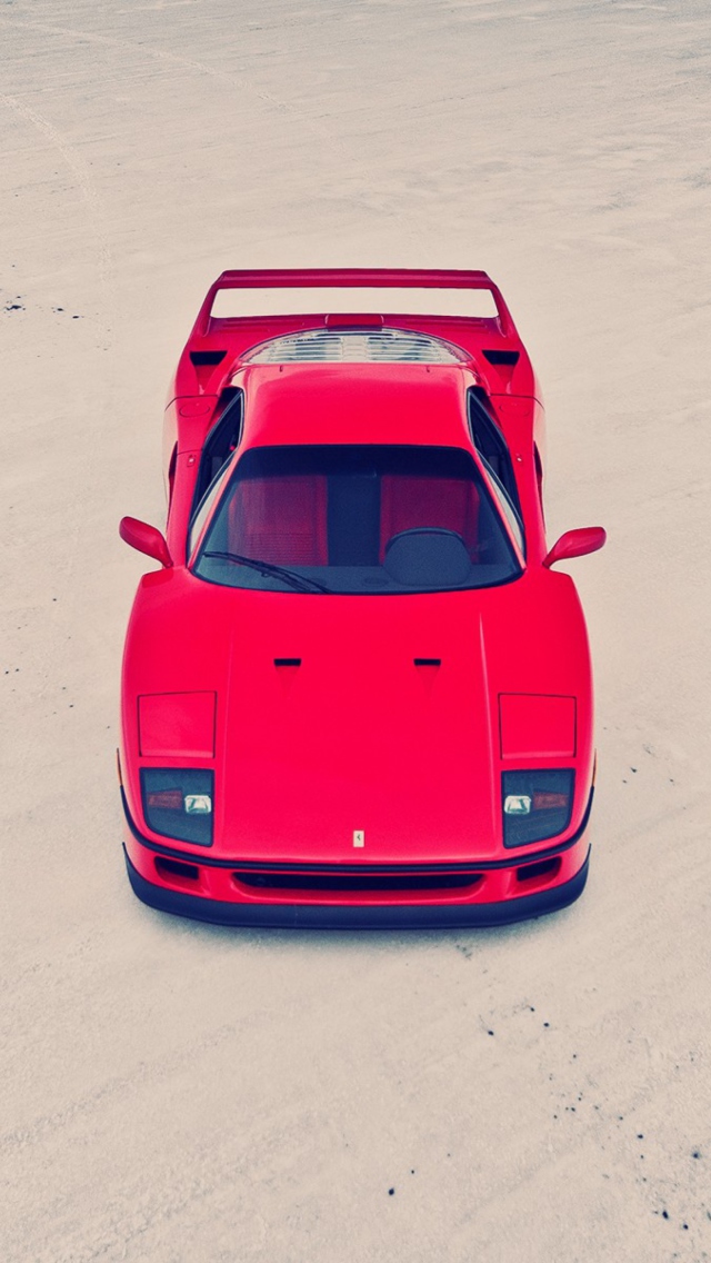 Обои Red Ferrari F40 Top Angle 640x1136