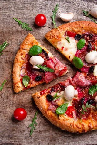 Pizza with mushrooms and olives wallpaper 320x480