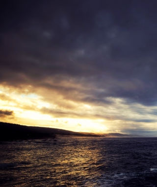 Cloudy Sunset And Black Sea - Fondos de pantalla gratis para Samsung Dash