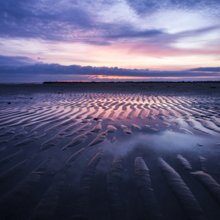 Sand Dunes And Pinky Sunset At Beach papel de parede para celular para iPad