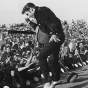 Sfondi Elvis Presley At Concert 128x128