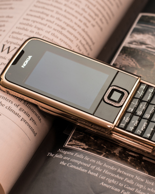 Nokia 8800 Gold Arte Rose - Obrázkek zdarma pro iPhone 3G
