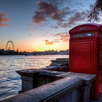 Das England Phone Booth in London Wallpaper 208x208