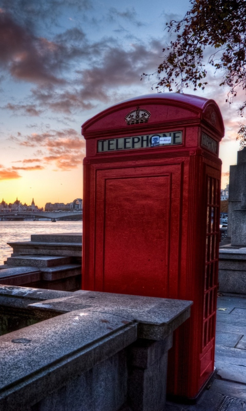 Обои England Phone Booth in London 480x800