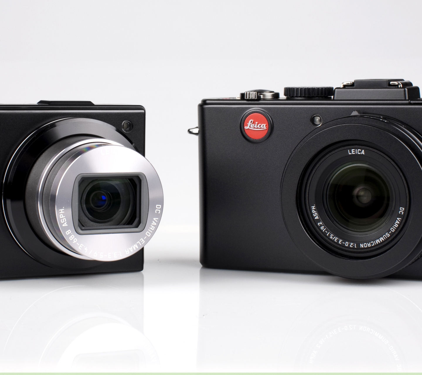Fondo de pantalla Leica D Lux 5 and Leica V LUX 1 1440x1280