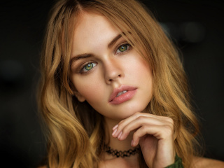 Sfondi Anastasiya Scheglova Girl 320x240