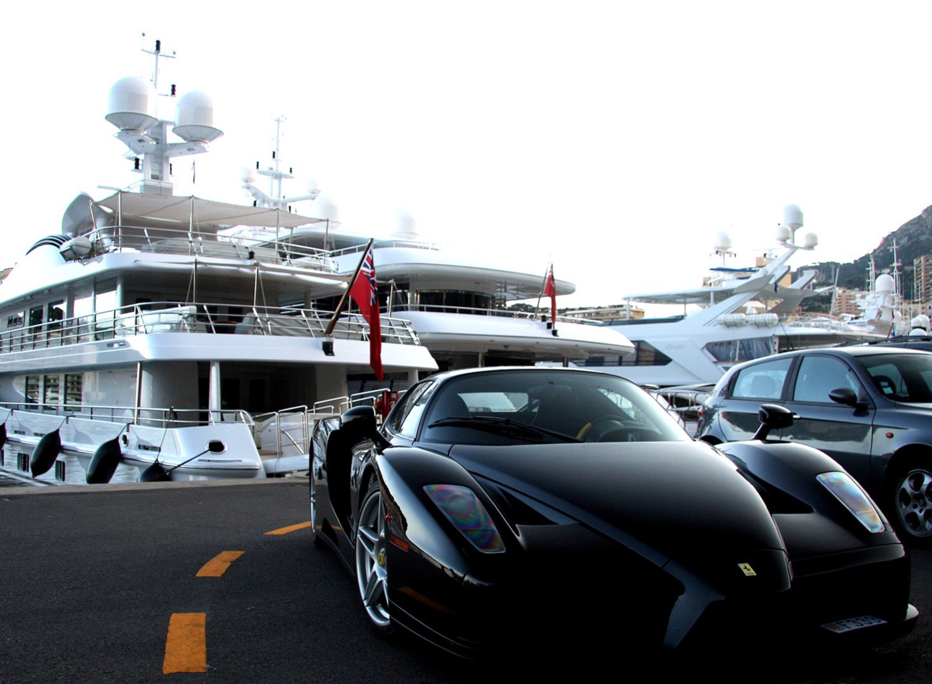 Обои Cars Monaco And Yachts 1920x1408