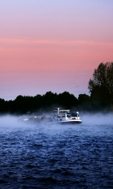 Amsterdam Rhine Canal wallpaper 480x800